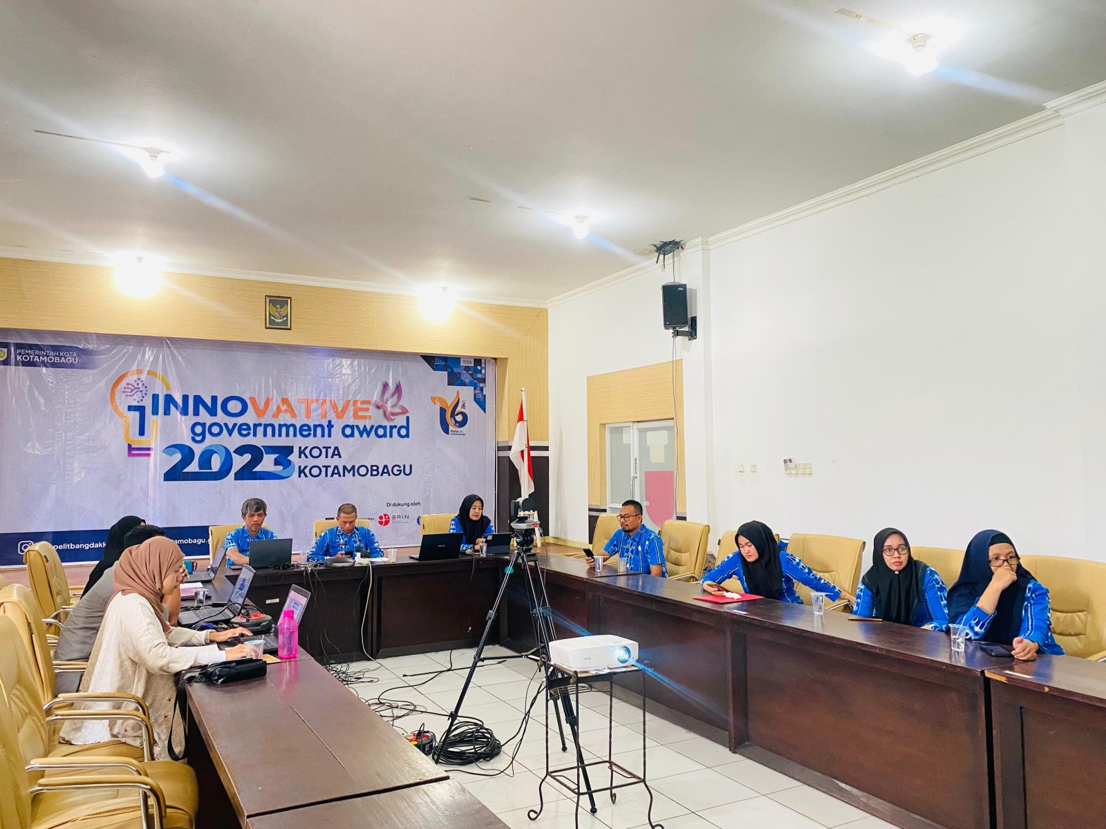 Bappelitbangda Melaksanakan Rapat Sinkronisasi Penyusunan KLHS RPJPD dan Ranwal RPJPD Pemerintah Kota Kotamobagu Tahun 2025-2045